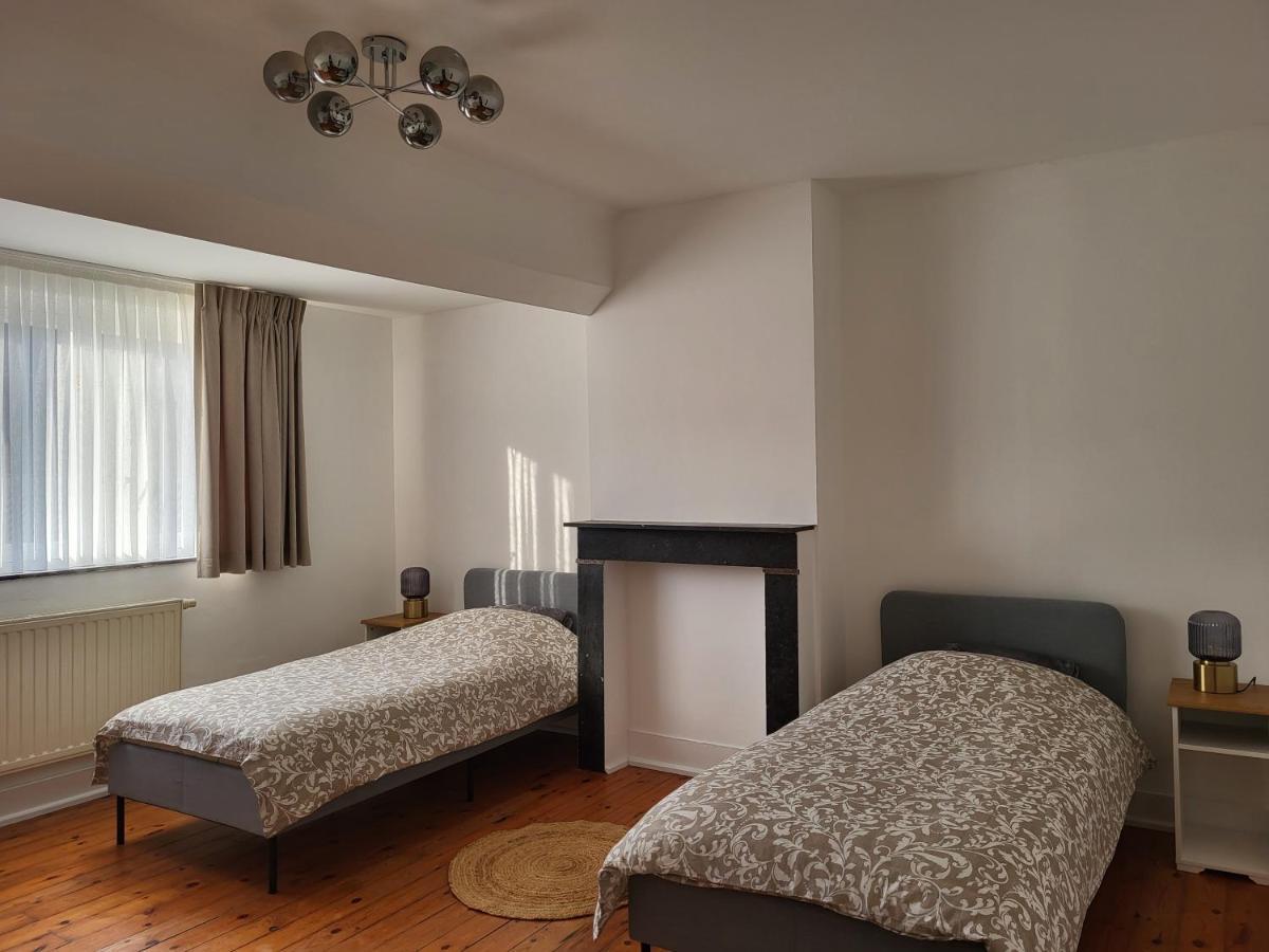 Brussels Bed & Blockchain Private Rooms With Shared Bathroom Etterbeek المظهر الخارجي الصورة