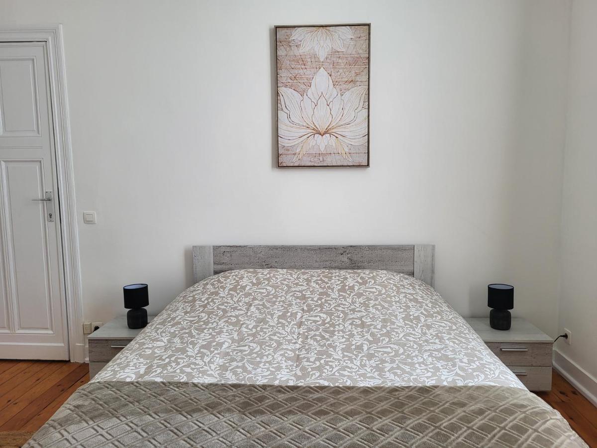 Brussels Bed & Blockchain Private Rooms With Shared Bathroom Etterbeek المظهر الخارجي الصورة