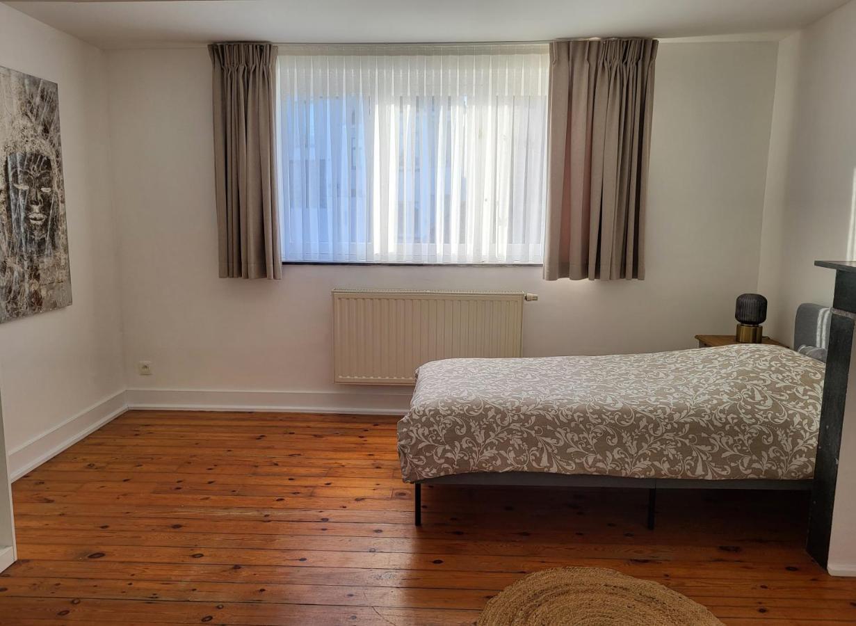Brussels Bed & Blockchain Private Rooms With Shared Bathroom Etterbeek المظهر الخارجي الصورة