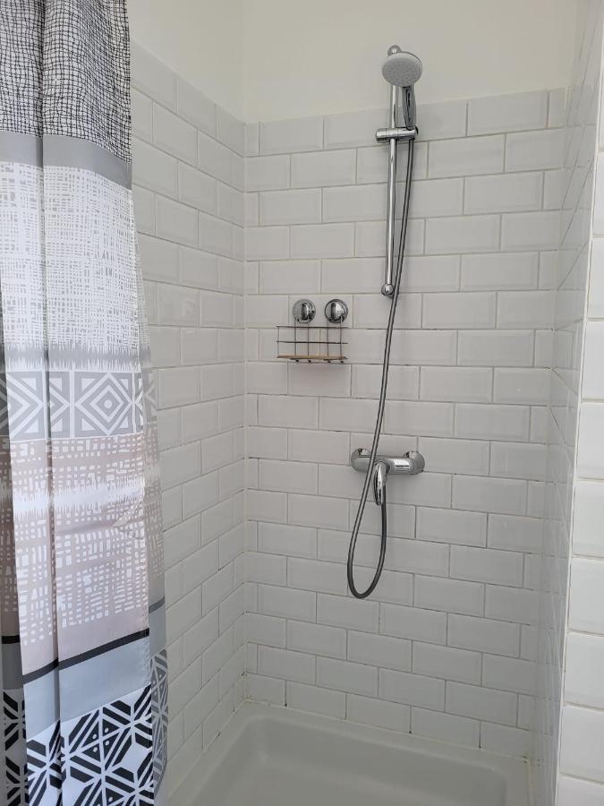 Brussels Bed & Blockchain Private Rooms With Shared Bathroom Etterbeek المظهر الخارجي الصورة